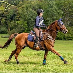 Meet your Posher, Francesca